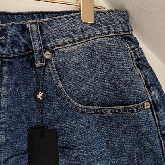 ONE TEASPOON Mid Waist Bandit Slim Fit Twisted Cuff Denim Short NEW Size 29 - Picture 8 of 12